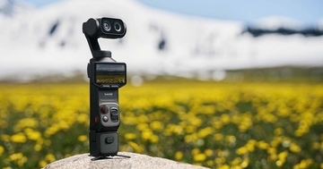 Insta360、デュアルカメラのジンバルカメラ「Luna Ultra」　“賢いAIカメラマン”