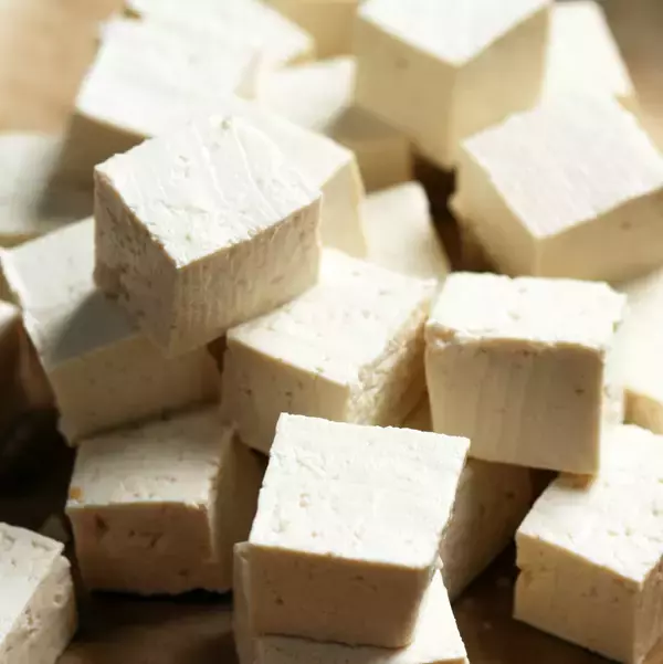 「脳を活性化させて記憶力アップに効く」豆腐はどっち? 専門家が教える絹ごしと木綿の選び方