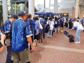 野球観戦ついでに交通安全! 横浜スタジアムにできた「三井住友海上」の自転車安全ブースに長蛇の列ができた理由