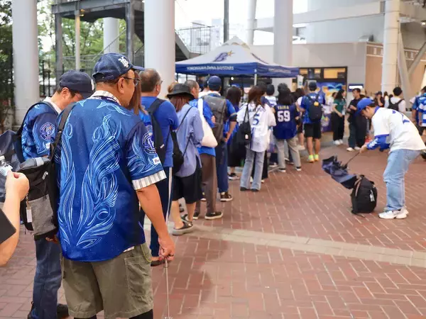 野球観戦ついでに交通安全! 横浜スタジアムにできた「三井住友海上」の自転車安全ブースに長蛇の列ができた理由