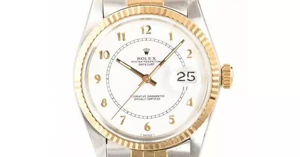 知られざる「レアな」腕時計図鑑 第15回 “実物を目にすることすら難しい”ロレックス「デイトジャスト ステラ ボイラーゲージダイヤル Ref.16013」