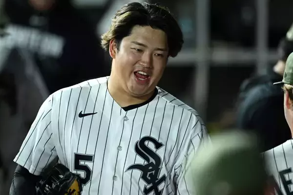 「完全にゲームチェンジャーだ」同僚右腕が村上宗隆を“絶賛”…「多くの選手がより良いプレーができるようになる」