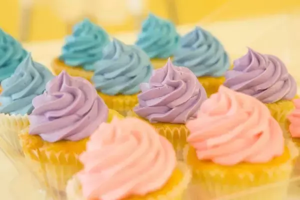 生クリームとホイップクリーム、どっちを選ぶ？