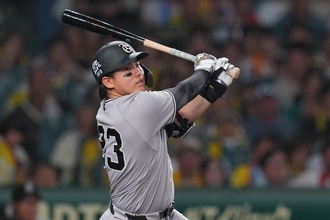 「バケモノになる気配だらけ」甲子園をざわつかせたG20歳内野手の圧巻パフォーマンス、伝統の一戦で2試合連続マルチ安打、才木、村上撃ちが話題「巨人の育成がめっちゃ進んでいる」