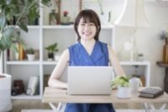 テレワークの方必見！10時間座っていても疲れにくい座り方と方法とは！？
