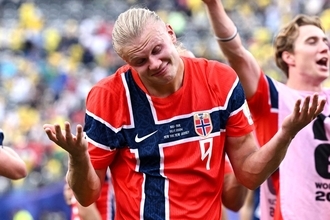 「ブラジルと同じ過ちを犯してはならない」8強で迎えるノルウェー戦　“約3倍のパス”を記録したハーランドへの“供給源”に英メディアが最大警戒【W杯】