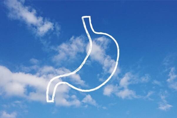 胃痛の３大原因とは？痛みの鎮め方と予防法を解説