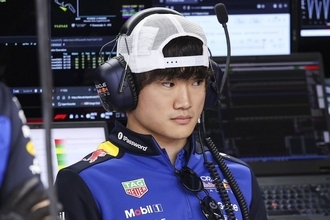 ブレないF1復帰の野望　葛藤が続く角田裕毅の“現状”を英メディアが報道「やや落ち込んだ様子でうろついている姿も見られる」