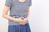 「イライラや頭痛にさようなら！生理前の不調を改善する食生活とPMSについて」の画像1
