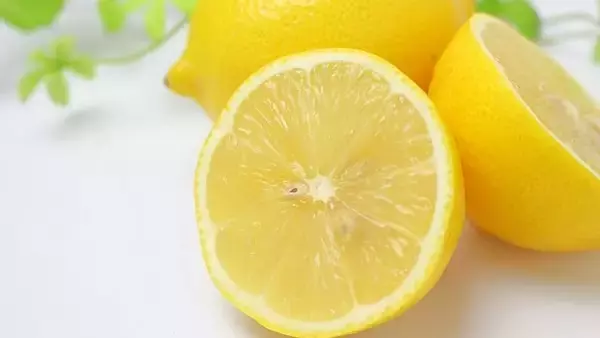 レモンが簡単お掃除アイテムに変身！？