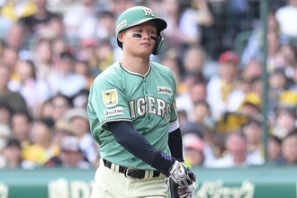 「チームに迷惑がかかることも…」甲子園騒然　森下翔太が審判への暴言で自身初の退場　一瞬即発、判定に不服そうな表情も「さすがに退場になっちゃいかん」