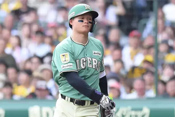 「チームに迷惑がかかることも…」甲子園騒然　森下翔太が審判への暴言で自身初の退場　一瞬即発、判定に不服そうな表情も「さすがに退場になっちゃいかん」