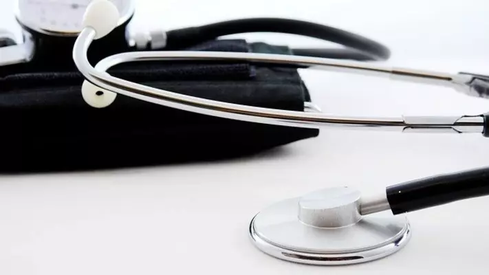 世の男女が悶絶する謎の病気 モニカ病 とは 12年12月19日 エキサイトニュース 世の男女が悶絶する謎の病気 モニカ病 とは 12年12月19日 エキサイトニュース