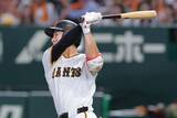 「巨人32歳外野手が「こんないい打者とは…」日本ハムからFA移籍→7試合連続安打の貢献にファン“最敬礼”「2022年の松本剛だな」「レフトの守備もはまってる」」の画像1