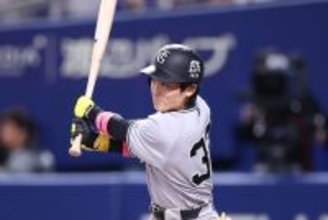 巨人注目の「セカンド問題」　成長著しい若武者をどう起用する？前回4打点の猛打賞「浦田は常時使いたい選手になってきた」