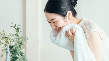 お肌の悩み　セルフチェックのやり方