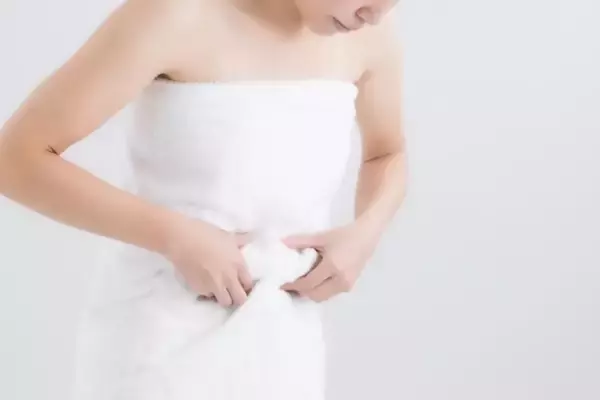 下腹だけ出てる人はやって！おなかぺったんこを目指す簡単エクササイズ