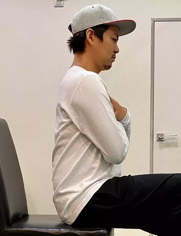 「「自宅でできる椅子を使ったトレーニング」～腸腰筋～」の画像