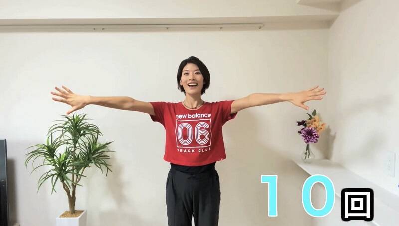 たったの３分！簡単二の腕引き締めエクササイズ
