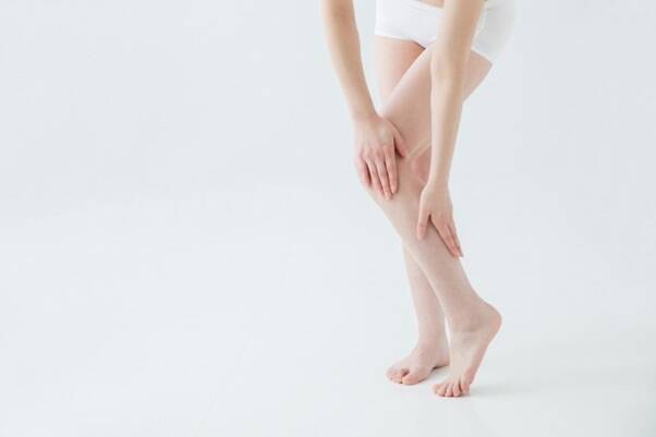スッキリ下半身を目指す方におすすめ！簡単「ながらストレッチ」