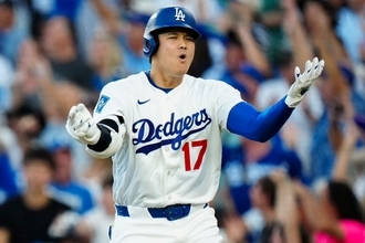 米事情通が証言した大谷翔平の“ガッツポーズ”に隠れた葛藤　打率1割低迷で危機に陥った舞台裏「オオタニはスタメンから外される予定だった」