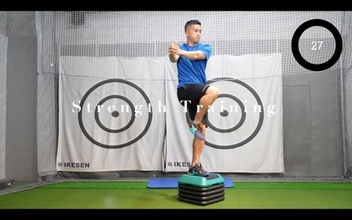 【ゴルフ】段差1つで飛距離アップトレーニングが手軽に行える！