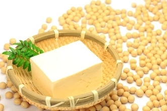 豆腐のカロリーは低い？木綿・絹ごしの違いとダイエット中の食べ方