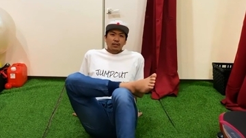 在宅ワーカー必見！腰痛改善のストレッチ