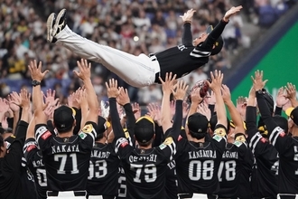 「強すぎて笑ってしまうな」ソフトバンク、福岡移転後初のリーグ3連覇「優勝慣れが羨ましい」「流石今年も強かったな」