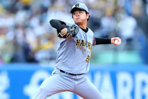 「全盛期の石井一久に匹敵する」なぜ虎の怪腕は無双投球を続けられるのか　元近鉄OB佐野慈紀氏の考察「迷いなくどんどん勝負にいっている」好リード“女房役”も絶賛