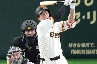 「獲ってよかったFA戦士」 首位攻防戦で正念場知る33歳ベテランが決勝タイムリー　試合を決めた一振りが話題「シンプルに脱帽」「これ打たれたらしゃーないよ」