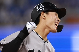 「今の巨人で希望の光」巨人22歳　育成出身内野手の豪快先頭打者アーチが話題「これからのジャイアンツにとって間違いなく必要な選手」