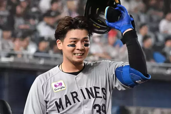 「このパワーは本物」阪神→ロッテ移籍の25歳右の大砲候補が2試合連続となる豪快アーチにファン熱視線「あのインコースを腕をたたんで打てるとは」