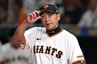 巨人激震！阿部慎之助監督の辞任発表　長女への暴行疑いで逮捕を受けて　就任3年目のシーズン途中「すいません」と涙