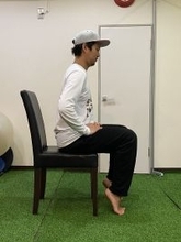 「自宅でできる椅子を使ったトレーニング」～脚のむくみ～