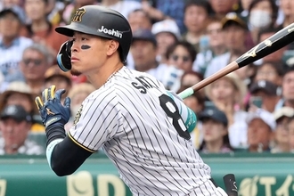 佐藤輝明がもたらす“置き土産”はいくらに？　ヤンキース移籍を報じたNYメディアが伝えた“阪神史上最強水準の4番”の「値打ち」
