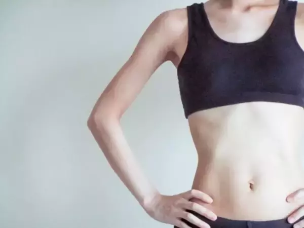 ぽっこりお腹を撃退!?年齢とともに難しくなる「お腹周り」のサイズをキープする方法