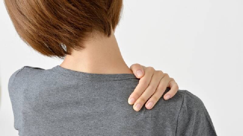 肩こりの原因は腰にある 自宅で簡単に肩こりの原因が腰にあるかどうか調べる方法 21年8月4日 エキサイトニュース