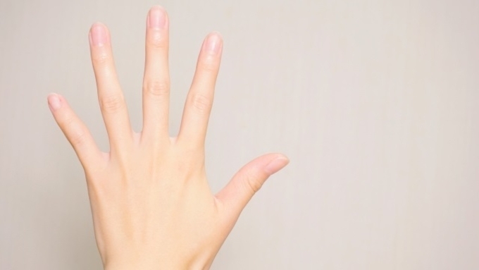 キャシー中島が ヘパーデン結節 が難病と知り驚き 15年5月2日 エキサイトニュース