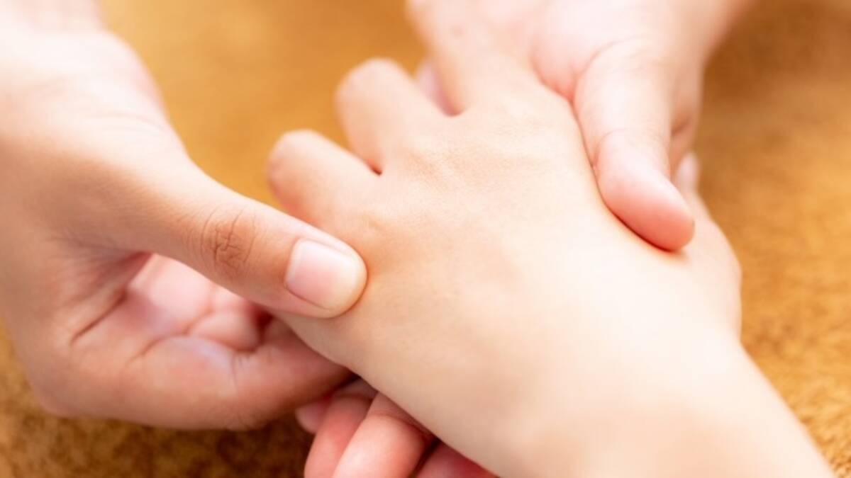 梅雨の時期におすすめのツボ 21年6月16日 エキサイトニュース