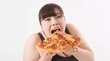 食べ過ぎた翌日にやってはいけないこと 22年3月5日 エキサイトニュース