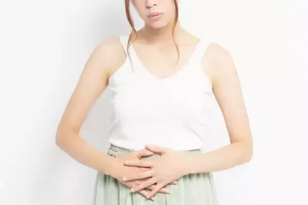 生理前・生理中の痒みと更年期との関係性〜原因と対処法を部位別にご紹介〜