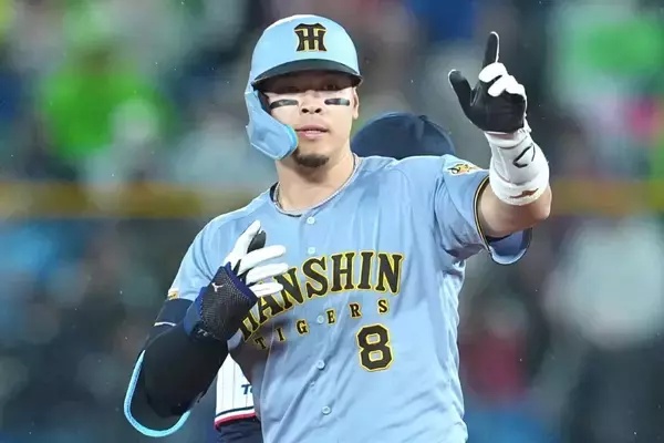 佐藤輝明は「次の争奪戦の主役」　高まるMLBの本気度を米メディア強調　守備の課題あっても“誠也超え”の声