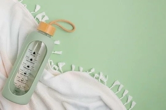 ダイエット中の水分補給は何を飲んだらいい？気になるカロリーや注意したい飲み物ガイド