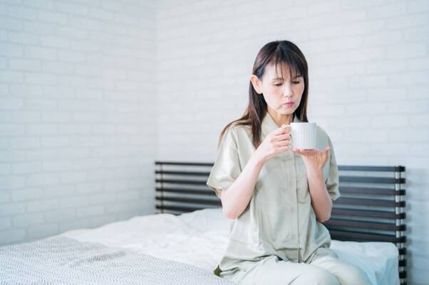 今から気を付けたい　更年期に悩まされがちな夜間頻尿対策　知っておきたいポイントとは【薬剤師監修】