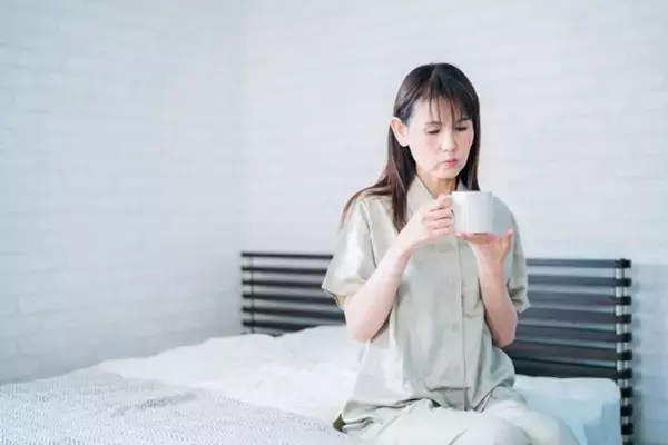 「今から気を付けたい　更年期に悩まされがちな夜間頻尿対策　知っておきたいポイントとは【薬剤師監修】」の画像