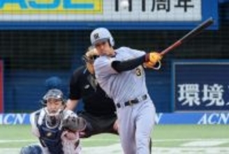 首位阪神に現れた「近本の後がま」…俊足巧打の大型外野手に集まる視線「期待しかない」「ラッキーボーイに」