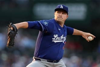 山本由伸を超えるMLB投手“史上最高額”の可能性も　資金力と余裕があるドジャース、スクバルと長期契約か　米報道