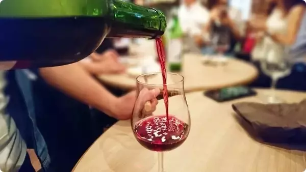 ジェンダーレスと飲酒の関係