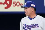 「なぜ井上中日はグランドスラムも放ちながらヤクルトに逆転負けを喫したのか　浮上する「救援不安」と「代打策」」の画像1